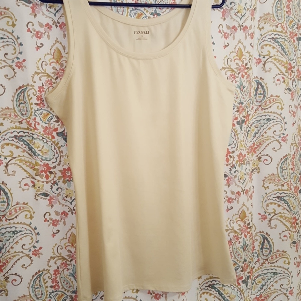Women's tank top